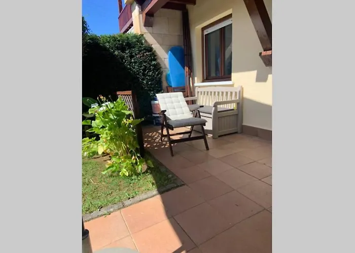 En El Paseo De Manuel Noriega, Nº 9, Con Jardin Privado, Wifi, En